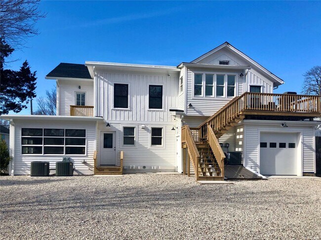 Photo - 54180 NY-25 Unidad 1