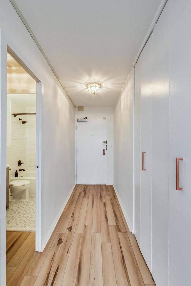 Photo - 3550 N Lake Shore Dr Unit 2728