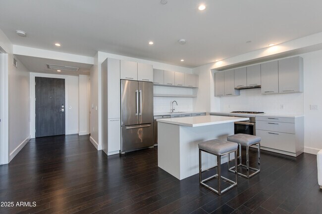 Photo - 4422 N 75th St Unit 3012