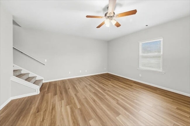 337 Amsterdam Way
