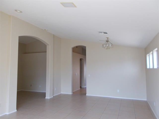 Photo - 3324 N 83rd Dr