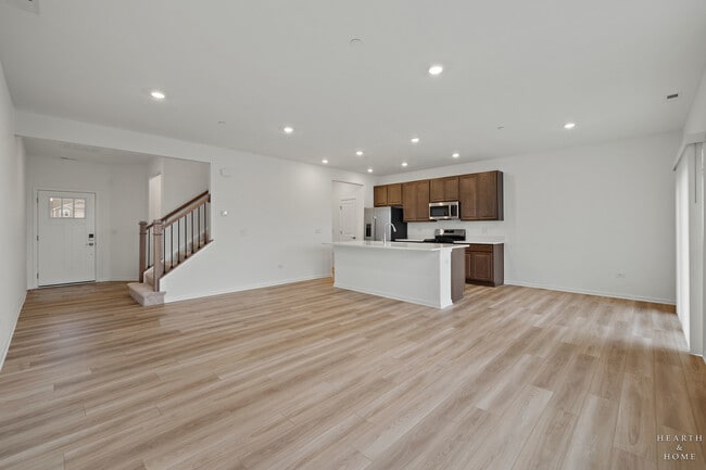 Photo - 624 Cassia Ct