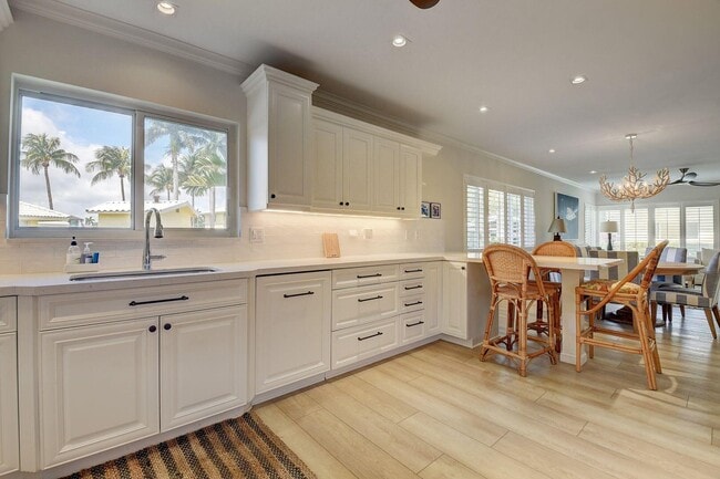 Photo - 1920 S Ocean Blvd Unidad D