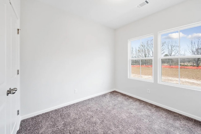 Photo - 809 Cameron Trl