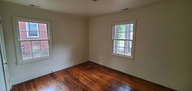 Photo - 1303 Whilden Pl Unit B