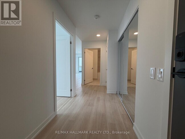 Photo - 9763 Markham Rd Unité A2310