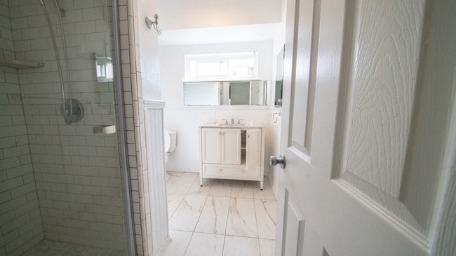 Photo - 547 Hill St Unit 547 hill st