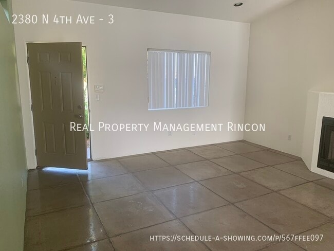 Photo - 2380 N 4th Ave Unidad 3