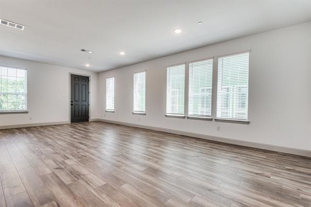 Photo - 8913 Swallowtail St