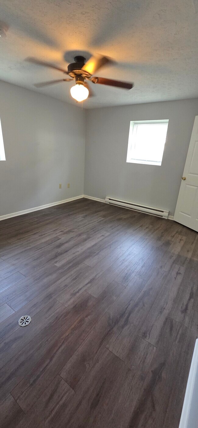 Photo - 126 E Lorain St