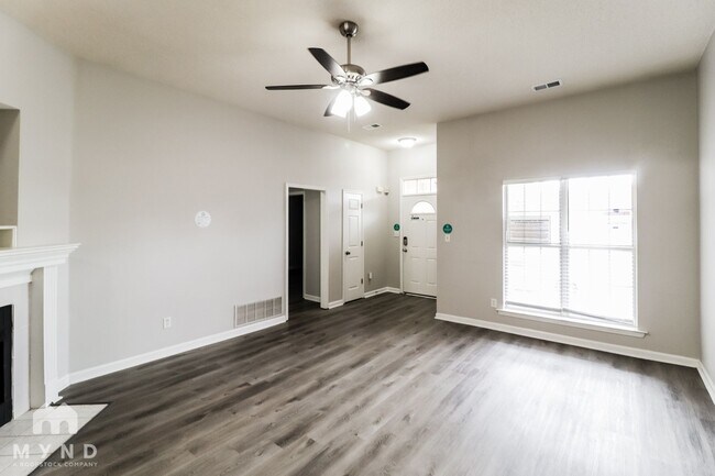 Photo - 5396 Mahogany Ridge Dr