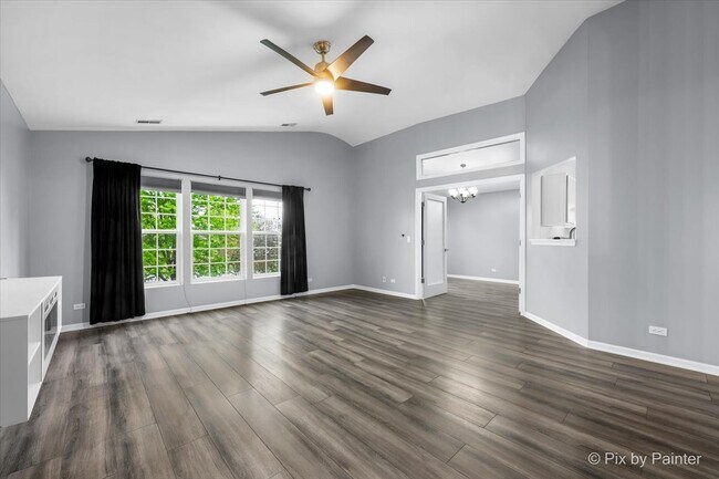 Photo - 3302 Bromley Ln