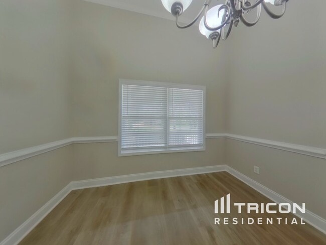 Photo - 175 Saddle Ln