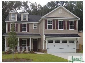 Building Photo - 5 bed 3 bath Home with a Fenced Yard and Hot Tub