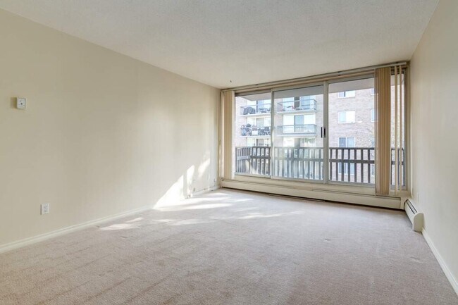 Photo - Chinook Gardens