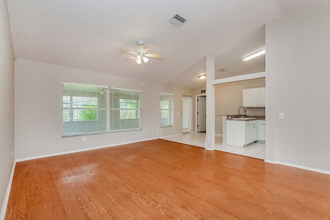 Photo - 11804 Dunster Ln