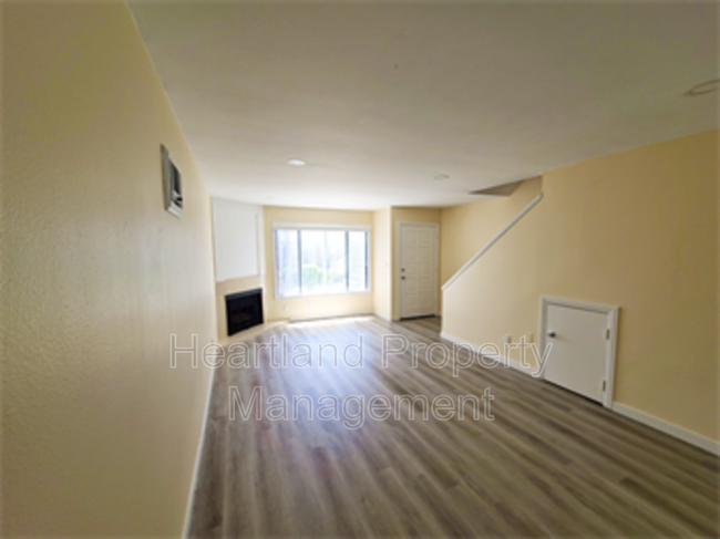 Photo - 3405 Los Mochis Way