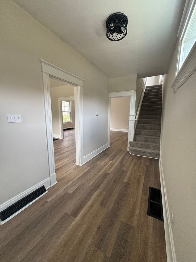 Photo - 714 Clinton Ave