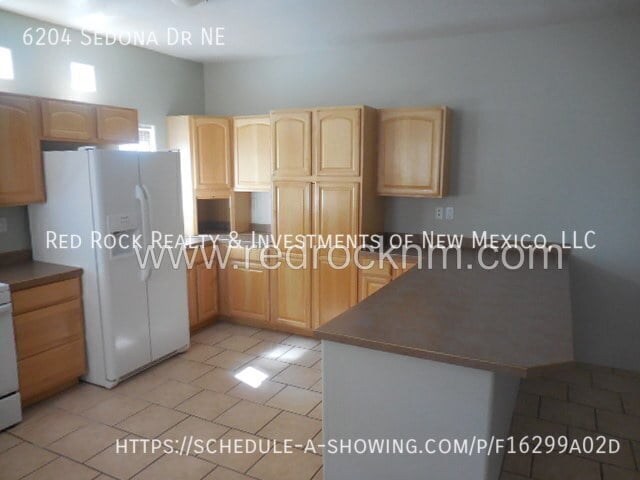 Photo - 6204 Sedona Dr NE