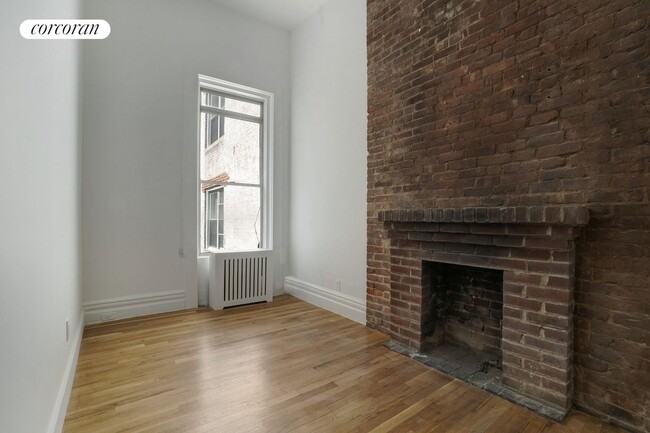 Photo - 124 W 73rd St Apartment