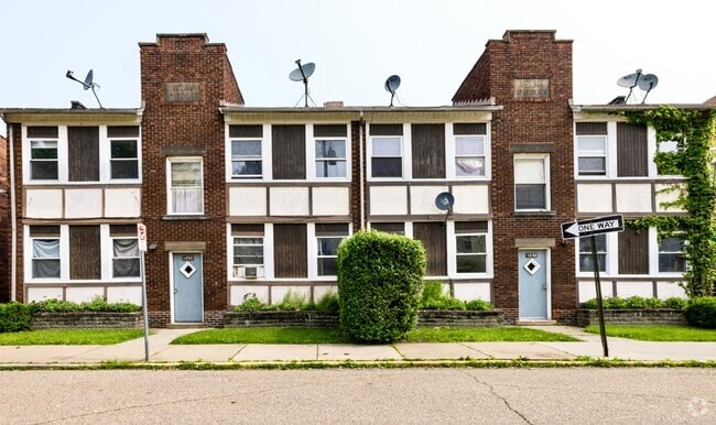 Building Photo - 1232 Church Ave Unit 3 Rental