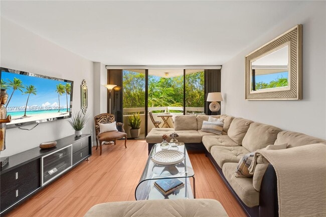 Building Photo - 2501 Brickell Ave Unit 309