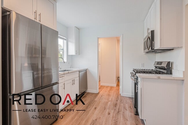 Photo - 354-360 Rennie Ave Unit 360