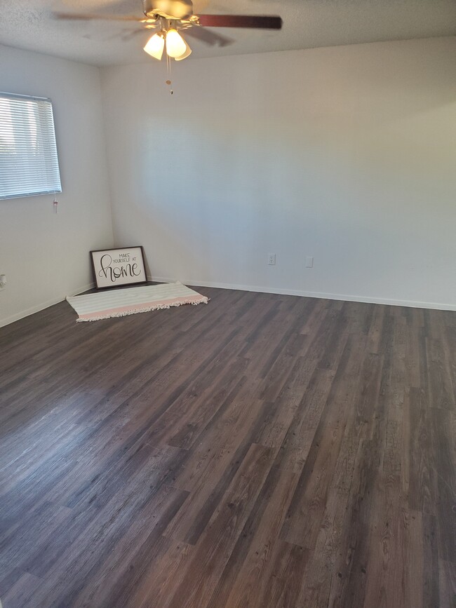 1x1 - Greentree - The Vineyard at Sam Houston