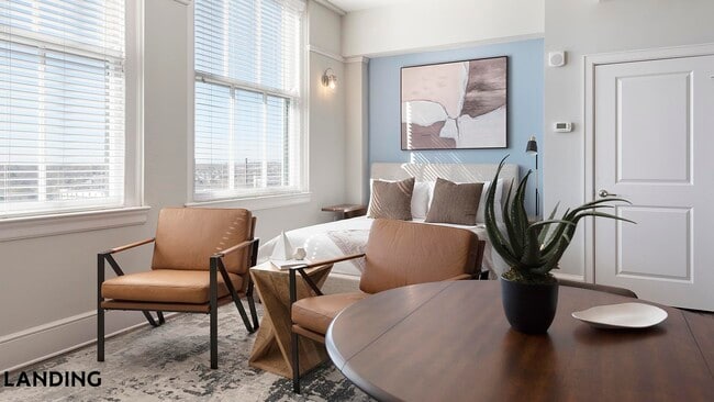 Photo - 187 N Church St Unidad 906