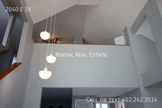 Photo - 2040 E St-