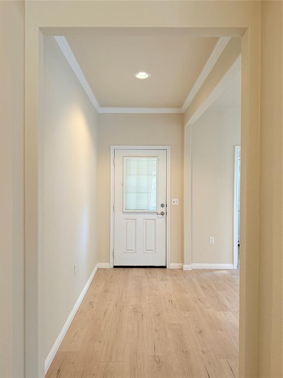 Photo - 129 Essex Ln