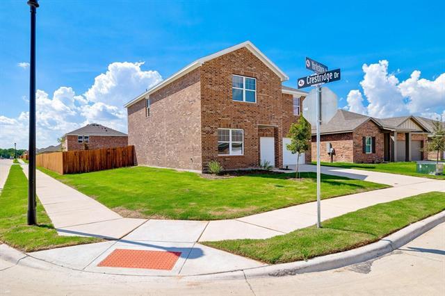 Photo - 795 Yorkshire Dr