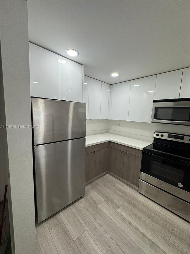 Photo - 20860 San Simeon Way Unit 108-6