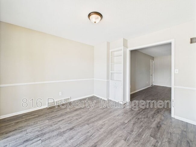 Photo - 8030 Campbell St Unit MO 64131