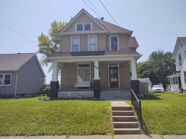 Building Photo - 308 S Lincoln Ave Unit lower