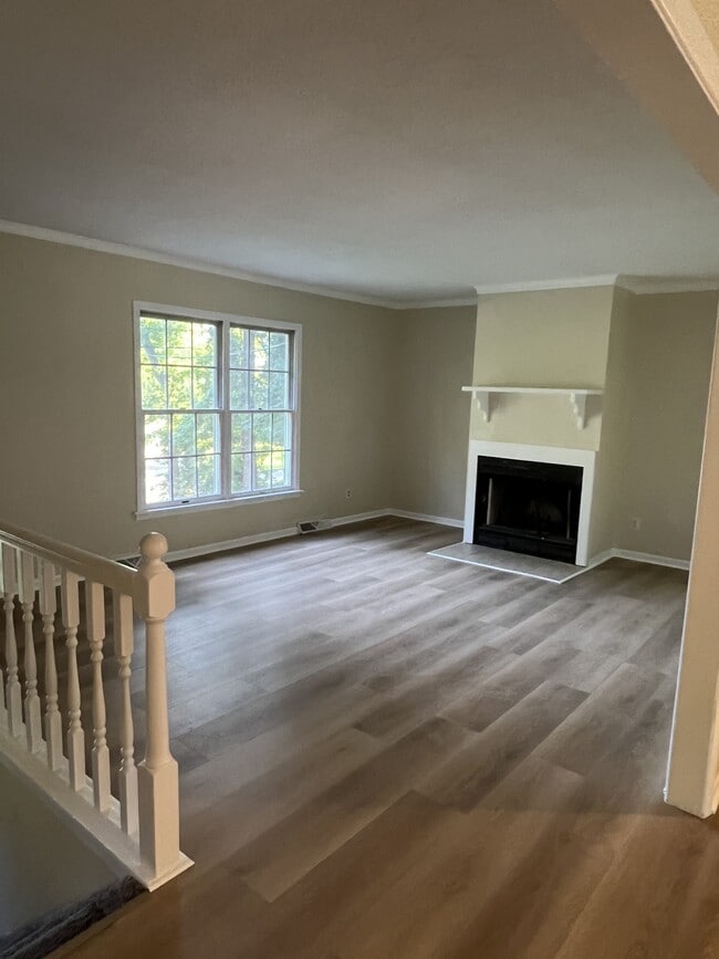 Photo - 51 Powell Ave