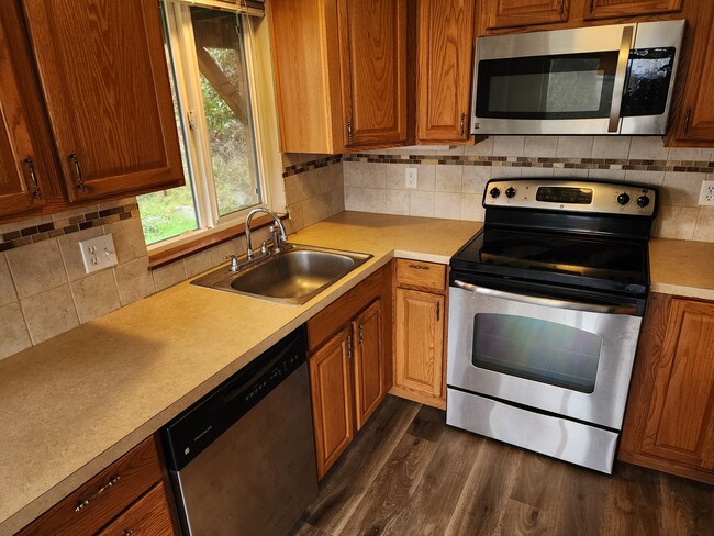 Photo - 806 96th Ave NE Unidad A