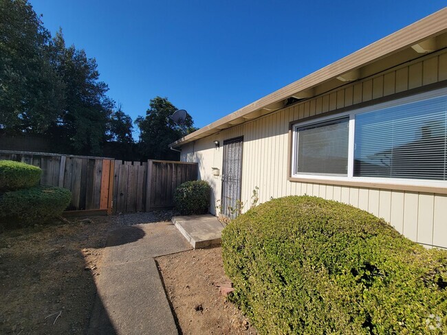 Building Photo - 624-626 Vasona Avenue Unit 624 Rental