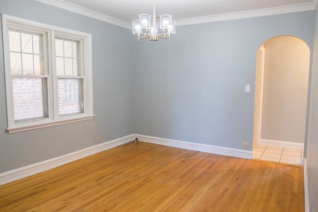 Photo - 5445 W 64th St