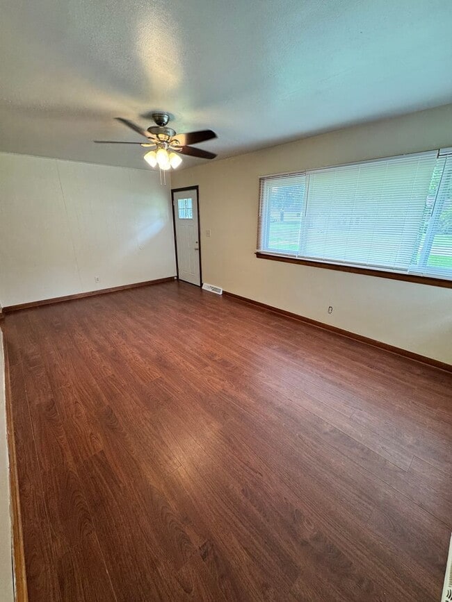 Photo - 4409 Sunnybrook Dr