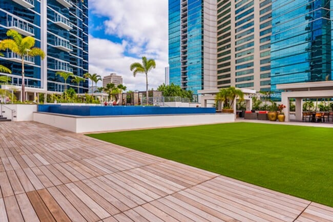 Photo - High Rise. Ocean Views. Washer. Dryer (RRLLC) Unidad 3804