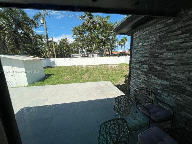Photo - 1443 Harding St
