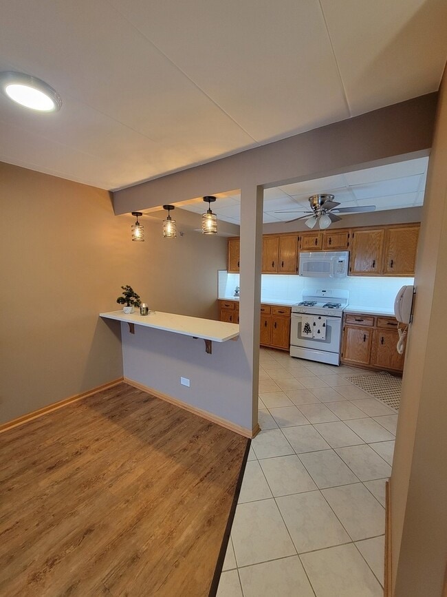 Photo - 10418 S Keating Ave Unidad 1A