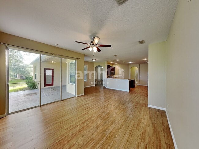 Photo - 526 Azalea Bloom Dr