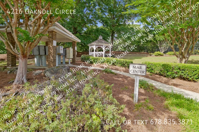 4216 Oaknoll Cir