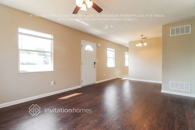 Photo - 7020 Aspen Ave