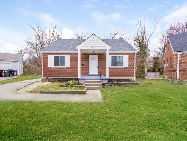 Building Photo - 1516 Collegewood Ln Rental