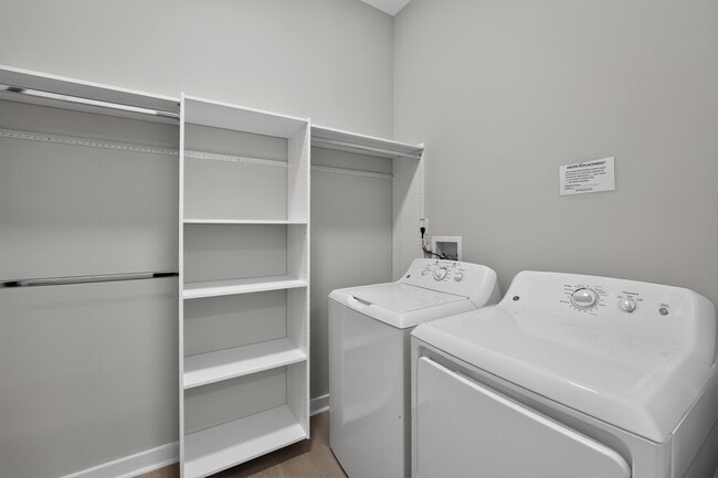 Closet Shelving Systems*