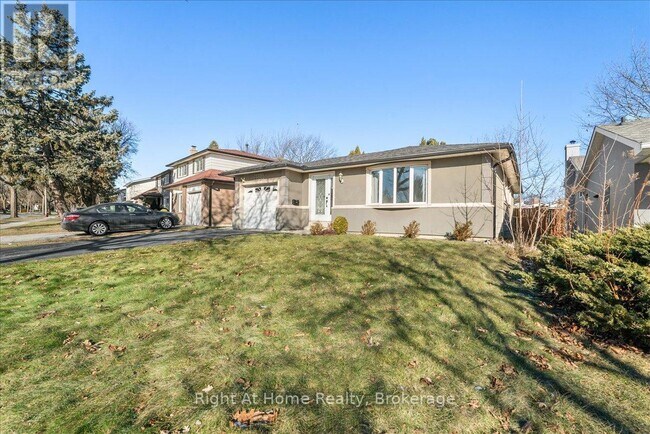 Photo - 2584 Kinnerton Crescent