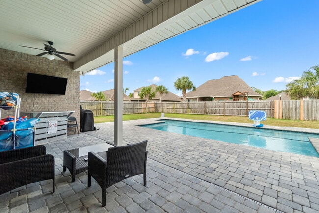 Building Photo - 1464 Sabal Palm Dr Rental